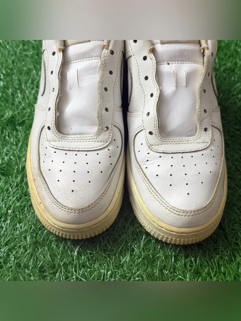 Nike Kids White/Cream Air‎ Force 1 Low Sneakers Size 6Y